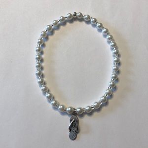 White Pearl Stretch Flip Flop Ankle Bracelet